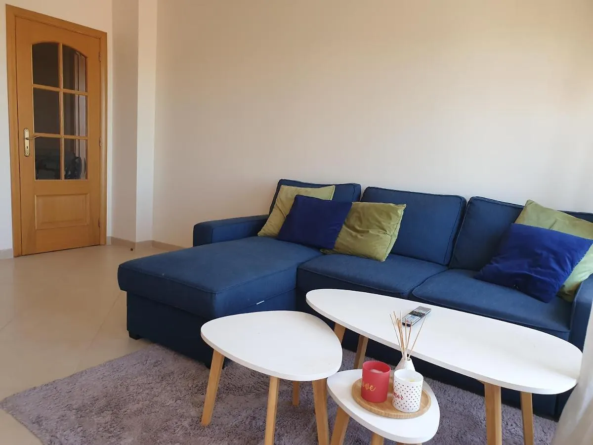 Oura Beach T1 Apartment Coral , Close To The Strip, Swimming Pool, Wi Fi, A/C Albufeira